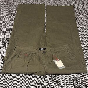 BDG Cargo Pants | Sz M